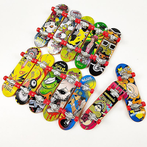 24 st Finger Skateboard Fingerboards med 32 Utbytbara Hjul och Mini Skruvmejsel, Icke-S [FW]