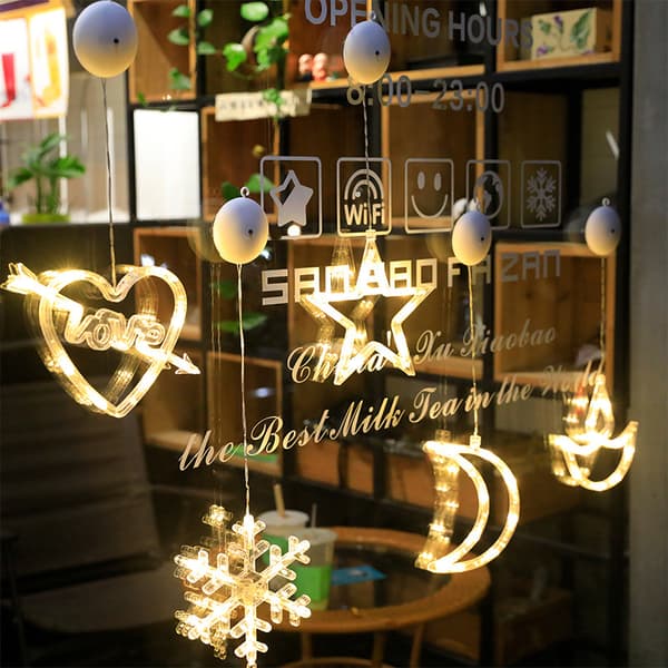 Varmhvit sugekopplampe LED snøfnugg juletrepynt batteridrevet