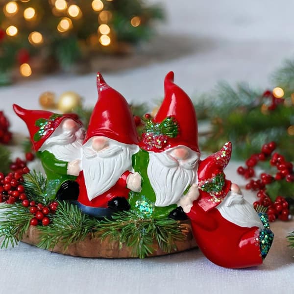 Miniatyr julepynt, utsøkte samleobjekter miniatyrnissefigurer, 12 cm (4,72 tommer) høy (W)