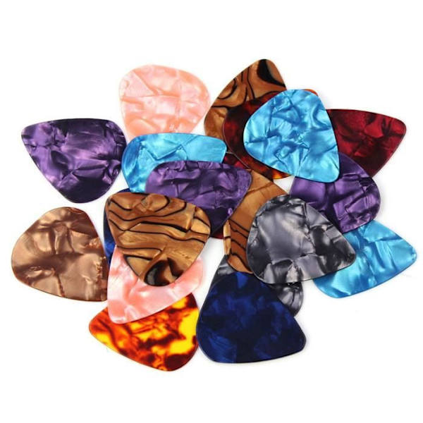 20x 0.71mm Färgade Celluloid Gitarrplektrum för Basgitarr 0L422A_2942（Fww）