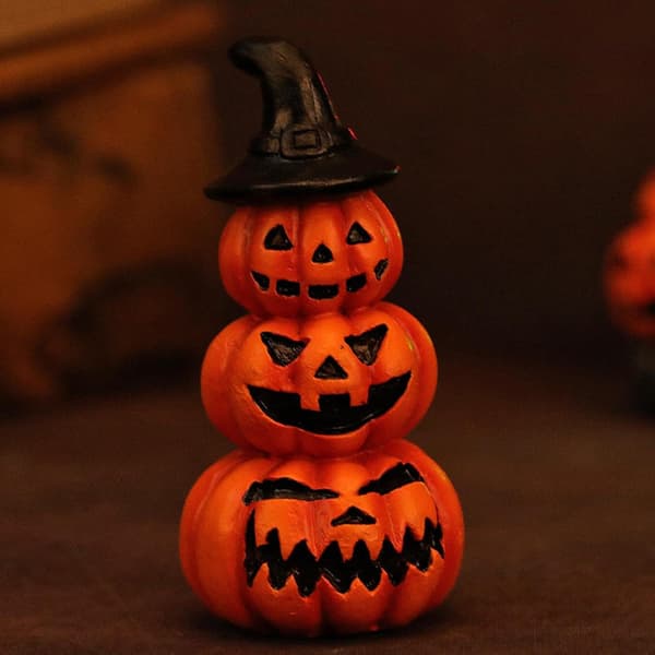 Mini Halloween-dekorasjoner (6 stk): gresskar, katt, gravstein, festgave, skrivebordsdekorasjon (W)