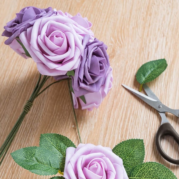 Konstgjorda blommor 25 st konstgjorda rosor med stjälkar och 2 blad för