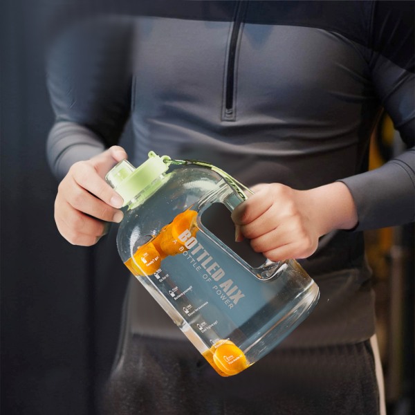 Vattenflaska Se till att du dricker tillräckligt med vatten dagligen för fitness, gym Style 8