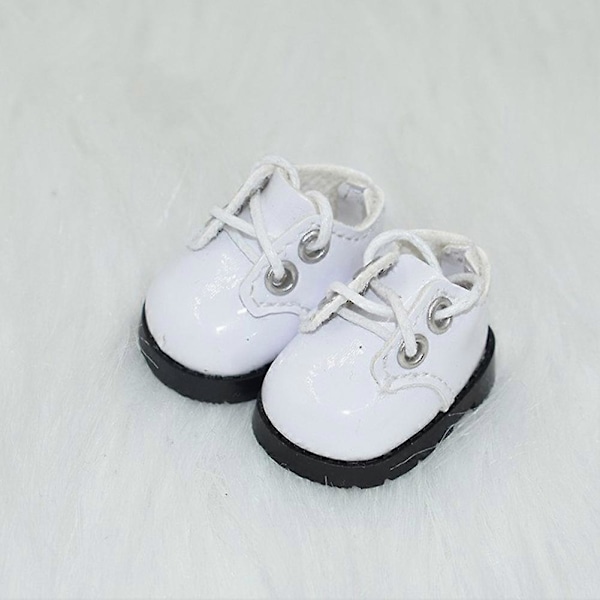 17 cm:n minipehmolelun vaatteet asusteet Korealaisille Kpop Exo Labubu -idolinukeille nahkatakkisetti vaatelahja 09 white shoes