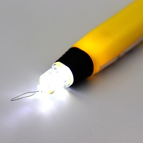 Bärbar LED-nålträdare för symaskin Stygninsättningsaccessoarer DIY-sömnadsverktyg A