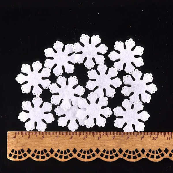 100 stk. 10-30 mm Hvit Filt Snøfnugg Juleklistremerke Ikke-vevd Patch Applikasjoner Håndverk Fest Diy Scrapbooking Dekor Cp2767 26mm