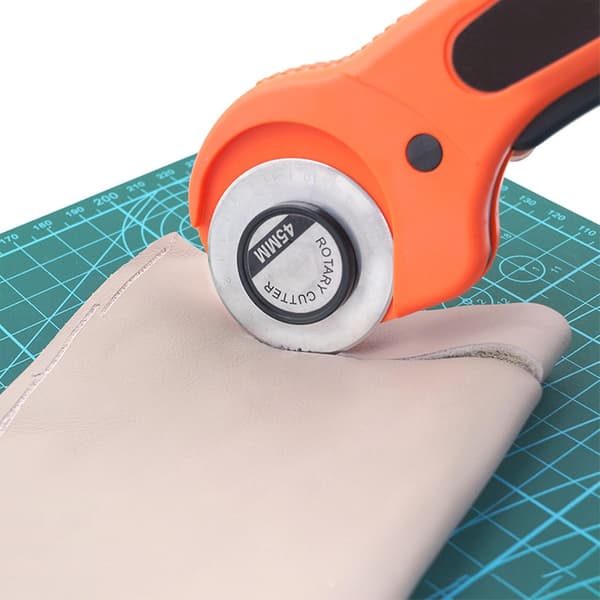 Roterende kutter, håndholdt ergonomisk plasthåndtak, pappkutter med 5 stk. rustfrie stålblader
