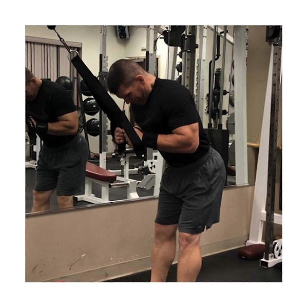 Triceps-vetoköysi kaapelikoneeseen, kahvat neopreenipehmusteilla, kuntosaliharjoitteluun ja -välineeksi