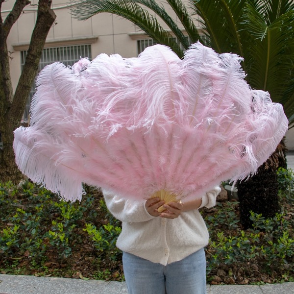 Nahkainen vaaleanpunainen strutsin höyhenviuhka Tee käsin taitettava pölyviuhka Tanssifanit Juhlalava Carnival Show -rekvisiitta 60/100cm Light Pink 1pcs