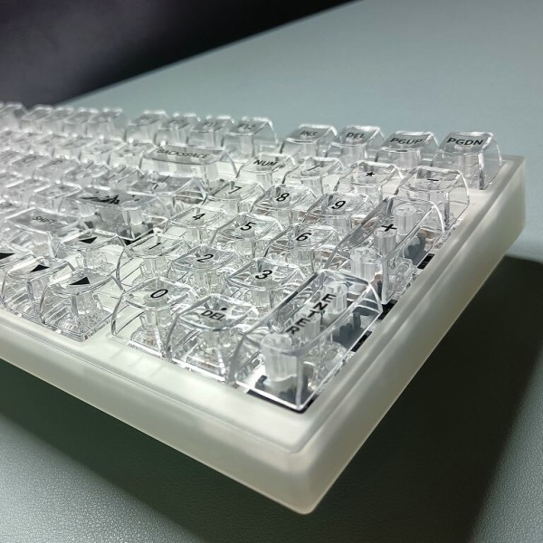 Gjennomsiktige bakbelyste tastehetter mekanisk tastatur 132 taster krystall PC gaming tastehetter Only Keycaps Black Switch