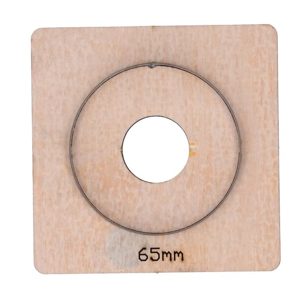 65mm Diameter Sirkulær Skjæreform Rund Ring Metall Stanse Kutterform med Treplate