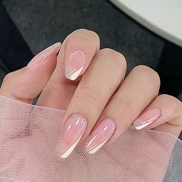 Franska Kistformade Lösnaglar för Kvinnor Glossycover Falska Naglar Ballerina Nagelkonst DIY Akryl Falska Nagelspetsar Självhäftande Naglar 24 st