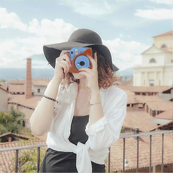 2025 Ny PU Læder Kamerataske Kompatibel med Fujifilm Instax Mini 11/Mini 9/Mini 8 Instant Kameraer med Justerbar Rem og Lomme (Brun)