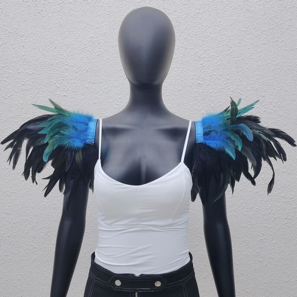 Goottityylinen Extra Large Feather Cape Show Prom Epaulettes Halloween Party Cosplay -asu Lake blue + black