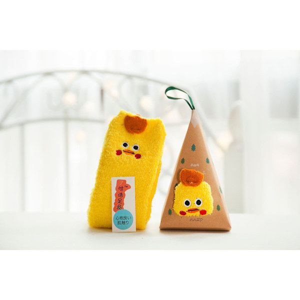 Strumpor Höst och Vinter Parstrumpor Nya Tecknade Söta Dam Julstrumpor Korallfleece Sovstrumpor little yellow duck Children