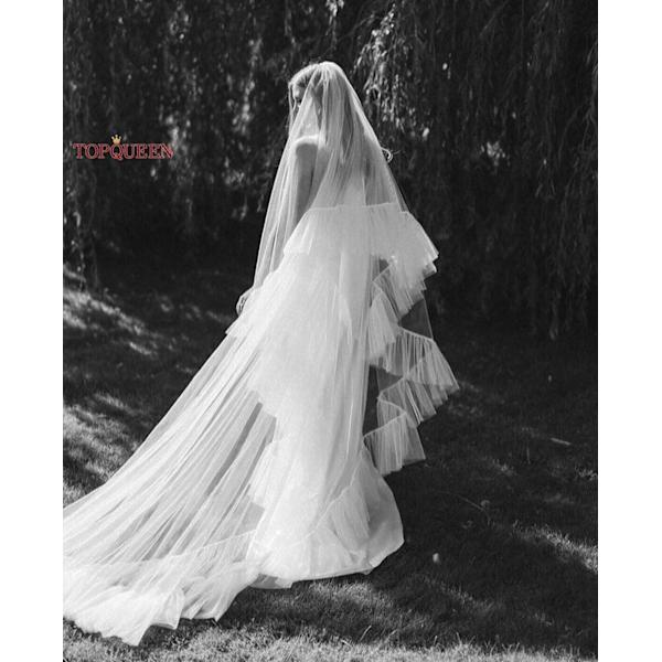 Rypytetty laskeutuva hääpuku, jossa punertava elegantti norsunluunvärinen rypytetty tyllihuntu Boho pitkä morsiusverho White 250cm