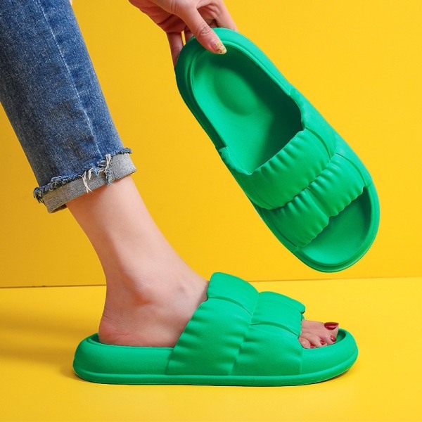 Mjuka molntofflor med mjuk sula sommar strand tjocksulade tofflor sandaler hemtofflor Grass green 36-37