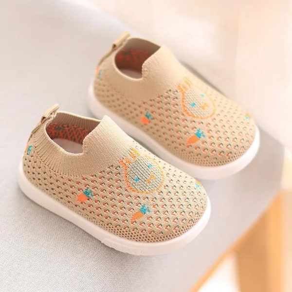 Unisex Baby Tennissko Småbørn Strikkede Åndbare Sneakers Børn Blød Sål Anti-slip Sokkesko Mesh Slip on Første Gåsko khaki 18-insole12.5cm