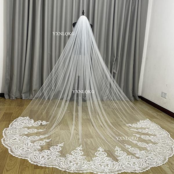 Ylellinen pitsinen yksikerroksinen katedraalihuntu tyllihuntu morsiuspukuun norsunluunvalkoinen huntu mittatilaustyönä off white 500cm
