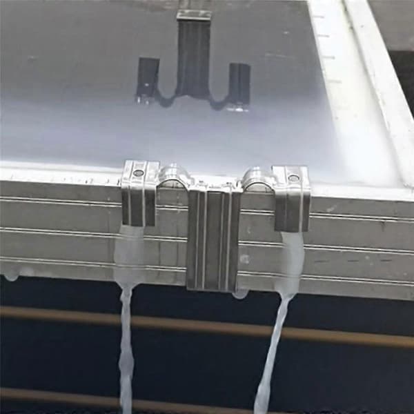 20 stk. Fotovoltaisk Panel Dreneringsspenne Overflateplate Solcellepanel Vannavløpsklips for Solcellepanel