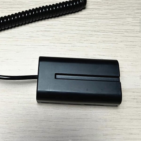 Spiral D-Tap til L-Series F550 Batteri Dummy Kabel for / Shinobi Small Hd/ Kameramonitor