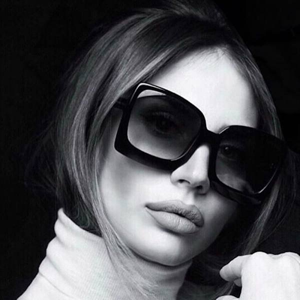 Ylisuuret neliönmuotoiset aurinkolasit naisten muoti aurinkolasit naisten suuret kehykset retro peili retro luksus Black Gray Style1