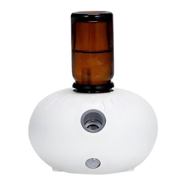 Bil aromaterapimaskin med USB-lading og 4-trinns spray