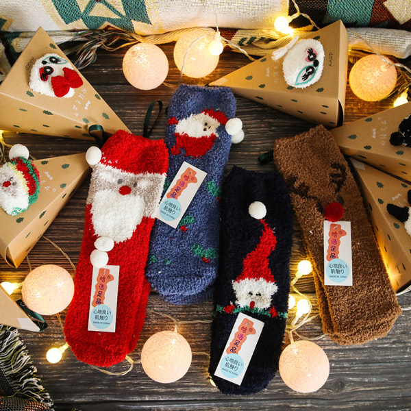 Strumpor Höst och Vinter Parstrumpor Nya Tecknade Söta Dam Julstrumpor Korallfleece Sovstrumpor White Cat (Naked Socks) Children