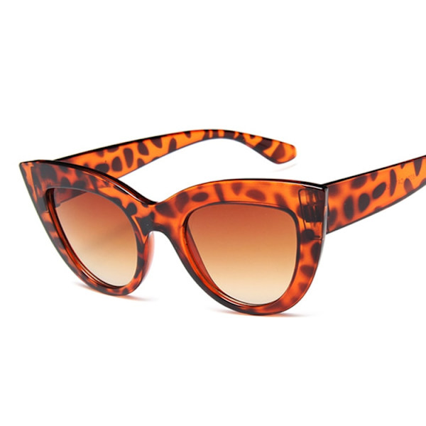 Cat Eye Mode Solglasögon Dam Retro Lyxiga Svarta Glasögon Solglasögon Dam UV406 Glasögonskärmar Leopard Style7