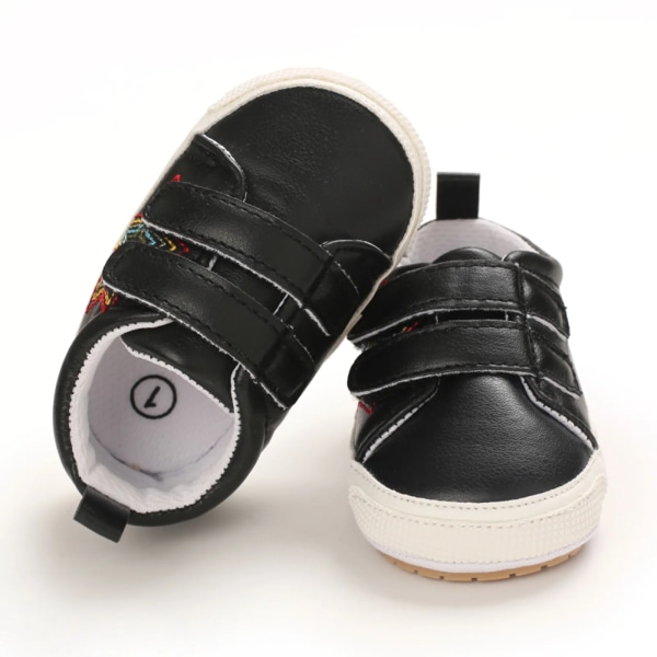 Lasten kengät, Star Embroidery Pehmeä pohjallinen kävelykengät Prewalker-jalkineet kevätsyksylle, valkoinen/musta, 0-12 kk Black 0-6M