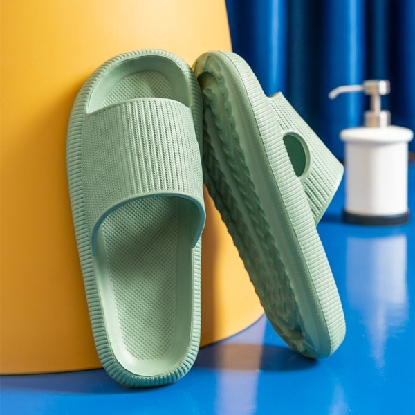 Badrum med tjocka sulor Hushållstofflor inomhustofflor Sommar Halkfria flip flops Green 38-39