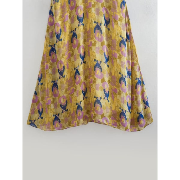 Sommerkjole til kvinder med V-hals, batiktryk, afslappet halterneck og mellemlang længde as pic M