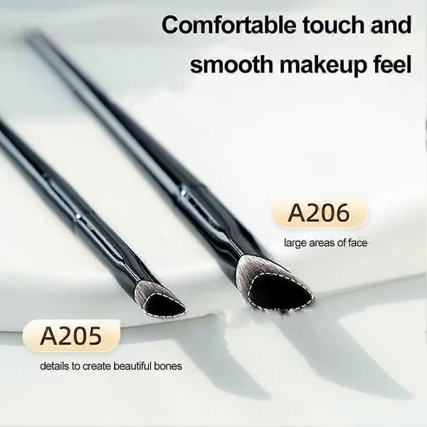 Makeup Brushes Liquid Foundation Concealer Blending Brush Blush Brush Oblique