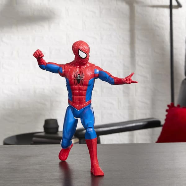 Marvel Spiderman Titan Series Figur Classic multifärg