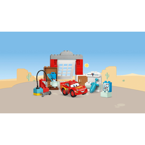 LEGO® DUPLO McQueens besök i Docs garage 10456
