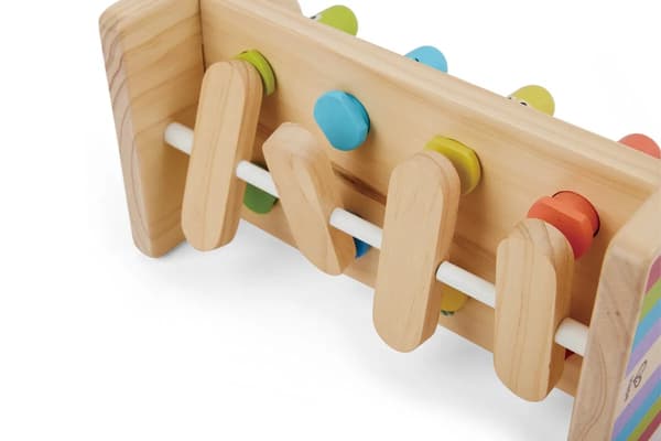 Hape Hammarbänk Rainbow multifärg