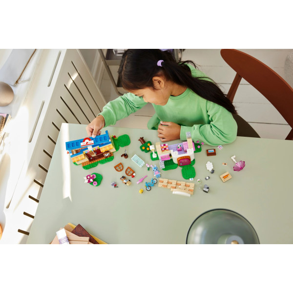 LEGO® Animal Crossing™ Nook's Cranny & huset där Rosie bor 77050 multifärg
