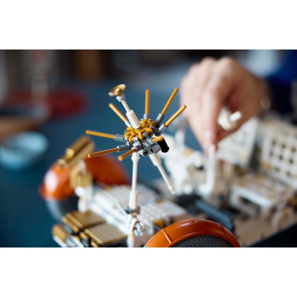 LEGO® Technic NASA Apollo Lunar Roving Vehicle – LRV 42182 multifärg