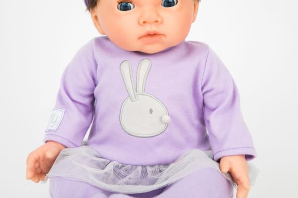 Tiny Treasures Doll Mörkt hår Lila outfit 30140 multifärg