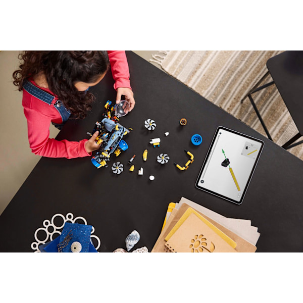 LEGO® Technic Ubåt för djuphavsforskning 42201