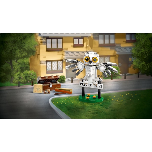 LEGO® Harry Potter™ Hedwig™ på Privet Drive 4 76425 multifärg