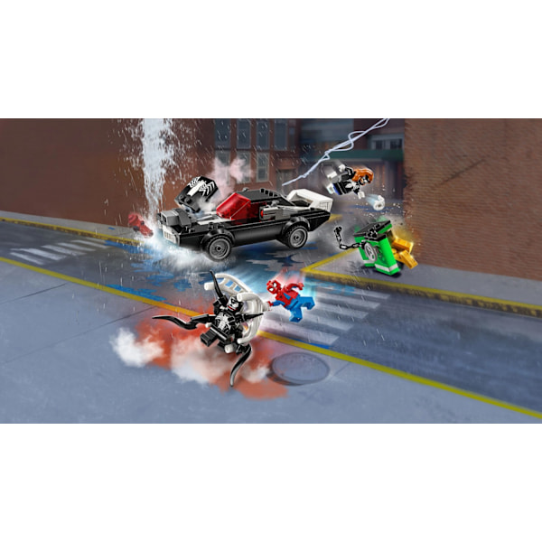 LEGO® Marvel Spider-Man mot Venoms muskelbil 76309