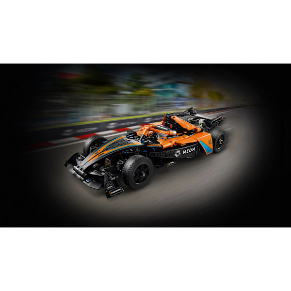 LEGO® Technic NEOM McLaren Formula E racerbil 42169 multifärg