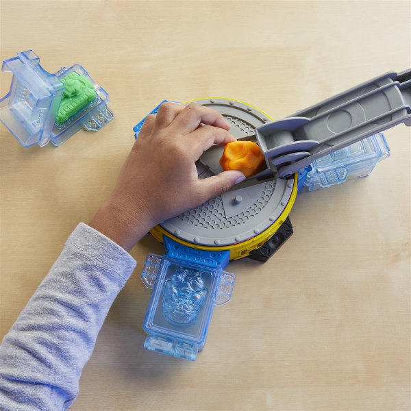 Play-Doh Marvel Hulk Smash & Squish Lekset multifärg