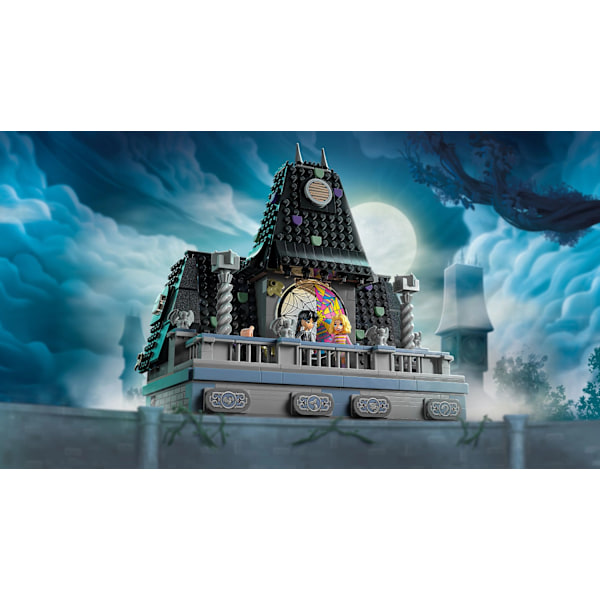 LEGO® Wednesday & Enids korridorsrum 76781 multifärg