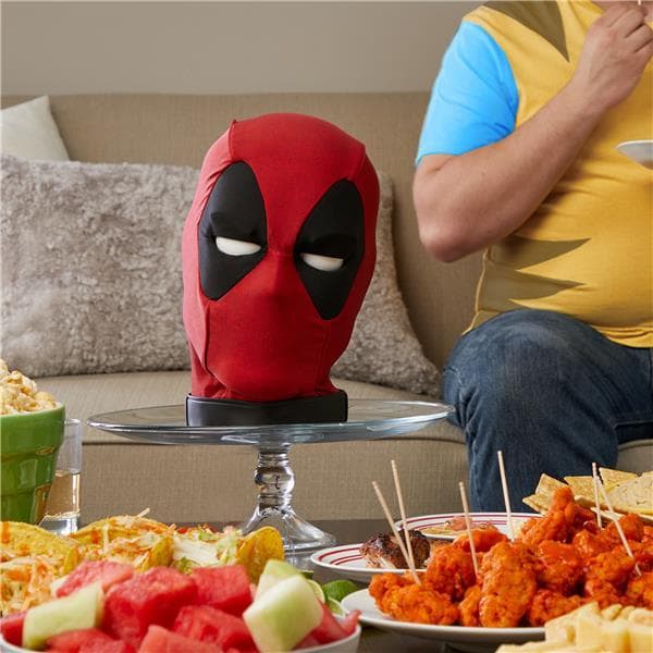 Marvel Deadpool Premium Interactive Head multifärg
