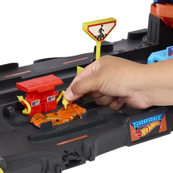 Hot Wheels City Ultimate Garage multifärg