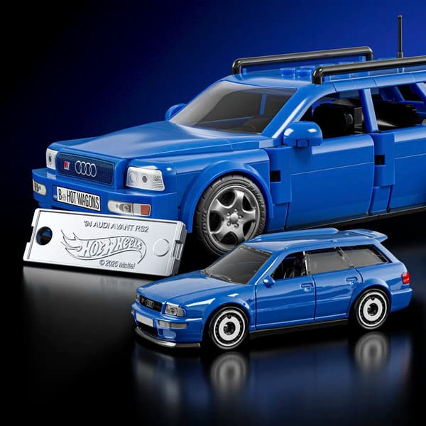 Hot Wheels Brick Shop Speed Series 94 Audi Avant RS2 multifärg