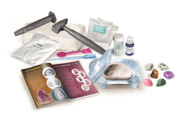 Minerals and Geodes Lab multifärg