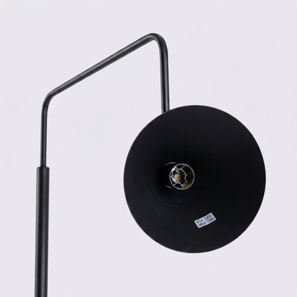 Golvlampa NOX svart Black